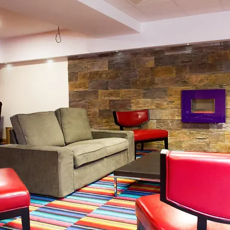 Хостел Savoy Centre