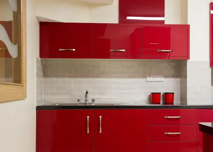 Хостел Savoy Centre *