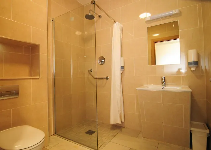 Savoy Centre * Galway